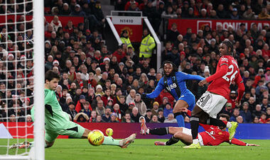 ВІДЕО. Вишні не проковтнути. Семеньо зрівняв рахунок для Борнмута проти МЮ