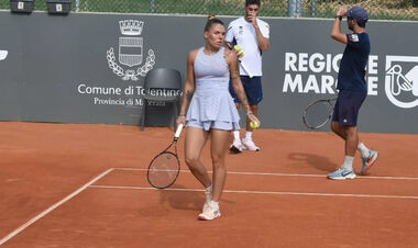 Олійникова несподівано швидко завершила виступи на турнірі в Італії
