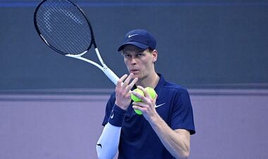 Синнер в Пекине в 11-й раз обыграл демона и повторил достижение Федерера