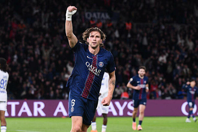 Где Забарный? ПСЖ опубликовал заявку на матч Лиги чемпионов с Барселоной