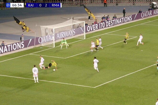 ФОТО. Кайрат ограбили? Рефери назначил и отменил пенальти в ворота Реала