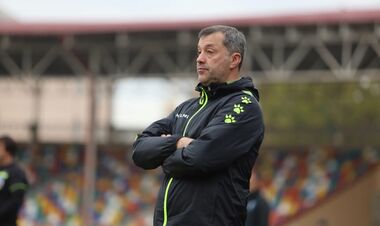 ОФИЦИАЛЬНО. Известный украинский специалист покинул клуб из Первой лиги