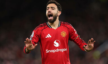 Фернандеш здійснив 9 результативних дій з листопада. Чи має хтось більше?