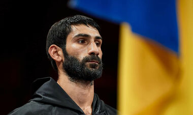 «Он не поднимется». Украинец дал прогноз на бой Джошуа и Джейка Пола