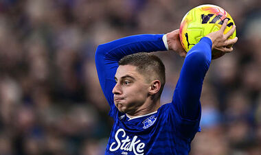 Миколенко неожиданно решил подписать 19-кратный чемпион страны