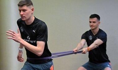 ФОТО. Шахтер прибыл в Краков и провел активационную тренировку