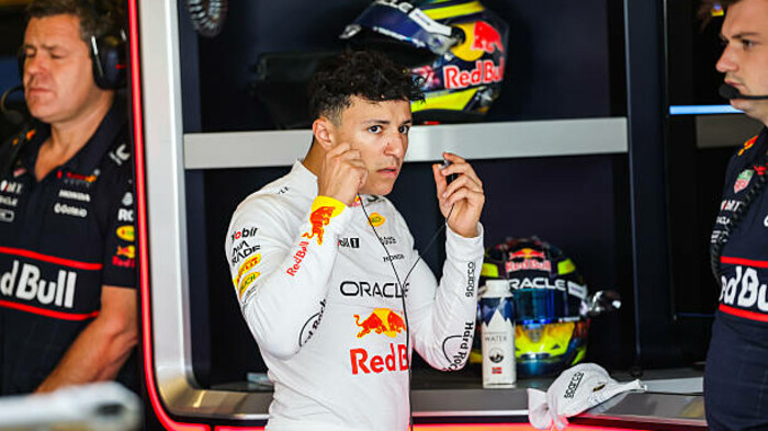 Ред Булл озвучив очікування щодо напарника Ферстаппена на 2026 рік