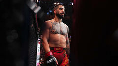 Один из сильнейших бойцов современности вынужден приостановить карьеру