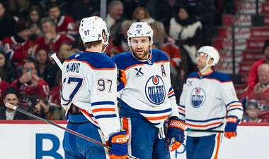 Суперматч у НХЛ: 1000 очок Драйзайтля, 4 пункти Макдевіда, гра Кросбі