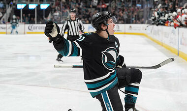 ВІДЕО. Хто крутіший – Макдевід чи Селебріні. Два класні голи в НХЛ