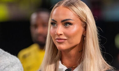 ФОТО. Самая сексуальная футболистка мира впечатлила своим появлением