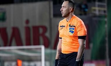 ОФИЦИАЛЬНО. Арбитр с более чем 100 матчами в УПЛ завершил карьеру