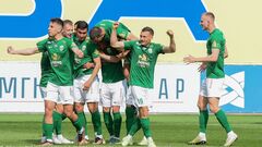 В переговорах с тренером Карпат участвовали два экс-игрока сборной Украины