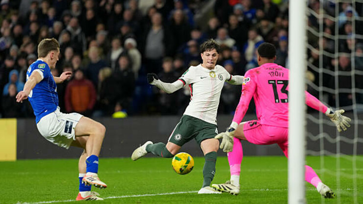 Челси переиграл Кардифф Сити и вышел в полуфинал Кубка английской лиги