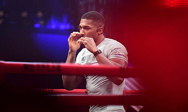 ВІДЕО. Джошуа та Пол провели тренування. У куті британця – два українці