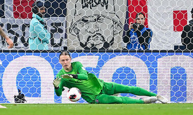 ВІДЕО. ПСЖ пропустив у фіналі, Жоржиньо забив пенальті і засмутив Сафонова