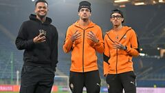 ФОТО. Шахтар прибув на арену в Кракові на матч ЛК проти Рієки