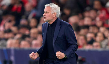 Моуриньо покорил новую вершину – как его поздравили в раздевалке