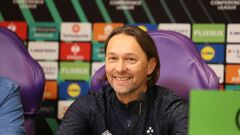 КОСТЮК: «Игроки между собой говорят, что этот футбол приносит результат»