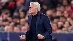 Моуриньо покорил новую вершину – как его поздравили в раздевалке