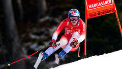 Горные лыжи. Украинец дебютировал на Кубке мира, 50-й триумф Одерматта