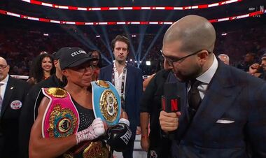 Видовищний нокдаун. Алісія Баумбарднер захистила титули від Лейли Бодоен