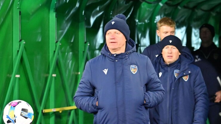 ЧИЖЕВСКИЙ: «Не время выбрасывать деньги на футболистов во время войны»