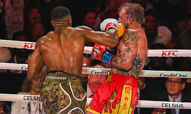 Джошуа отстранен от бокса после боя. У Пола ситуация еще более плачевная