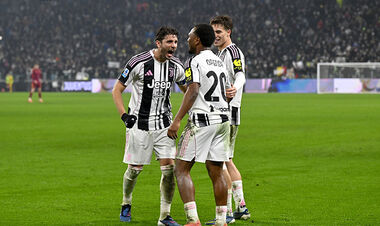 Ювентус – Рома – 2:1. Первые, кто забил волкам больше одного. Видео голов