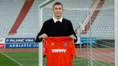 В ожидании переговоров. Металлист 1925 нацелен на вратаря известного клуба