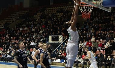 Суперлига: уверенная победа Запорожья, разгромы от Днепра и Киев-Баскета