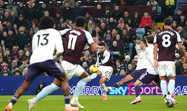 ВИДЕО. Астон Вилла и Ман Юнайтед обменялись голами в конце первого тайма