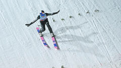 Прыжки с трамплина. Рекорда не будет: Кобаяси остановил Превца на КМ