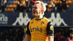 Украинский форвард забил и спас команду от поражения в испанской лиге