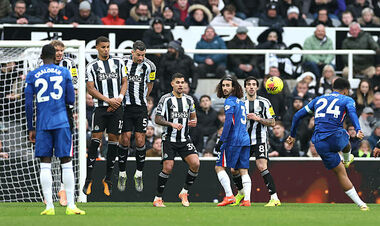 Ньюкасл – Челсі – 2:2. Камбек лондонців, неймовірний штрафний. Відео голів