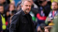 Тренер Барселоны: «Для меня это красная карточка. Они шли против Ямаля»