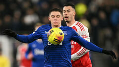 Трансфер готовят на январь. На Миколенко появился титулованный претендент