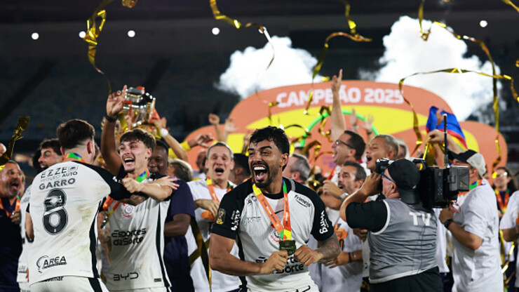 Корінтіанс і Васко да Гама визначили володаря Кубка Бразилії 2025