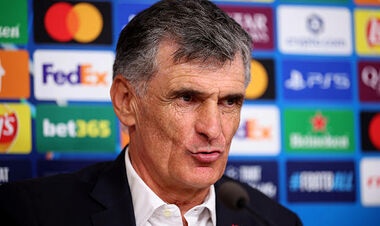 ОФІЦІЙНО. Яремчуку до уваги. Олімпіакос визначився з долею коуча