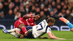 Ливерпуль раскрыл официальный диагноз Исака. Сыграет против Украины?