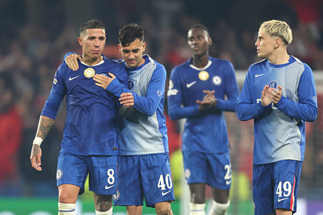 Челси победил Бенфику во всех пяти матчах международных турниров