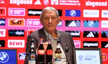 ОФИЦИАЛЬНО. Легендарный тренер Баварии снова возглавил команду