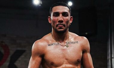 Теофімо Лопес назва боксера, який зараз кращий за Усика