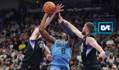 НБА: поражение Юты с Михайлюком, Сан-Антонио разгромил Оклахому