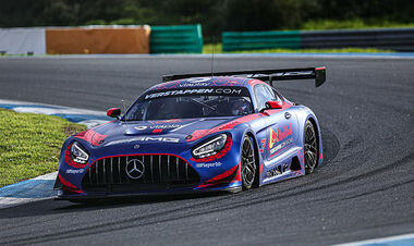 Команда Ферстаппена подписала многолетний контракт с Мерседес