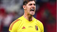 Реал получил сенсационное предложение по Куртуа. Решение принято