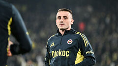 Туран бажає бачити в Шахтарі зірку гранда. Гравець хоче трансферу