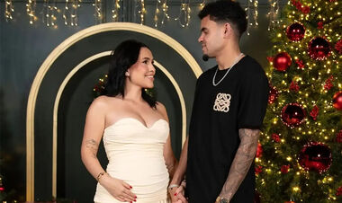 ФОТО. У зірки футболу буде поповнення в родині