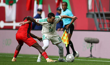 ВИДЕО. Скандальный свисток. В КАН судья придумал офсайд и прервал атаку