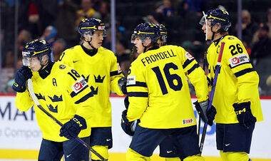 Стартовал молодежный ЧМ по хоккею. Матч-открытие выиграл фаворит